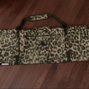 Burton snowboard bag